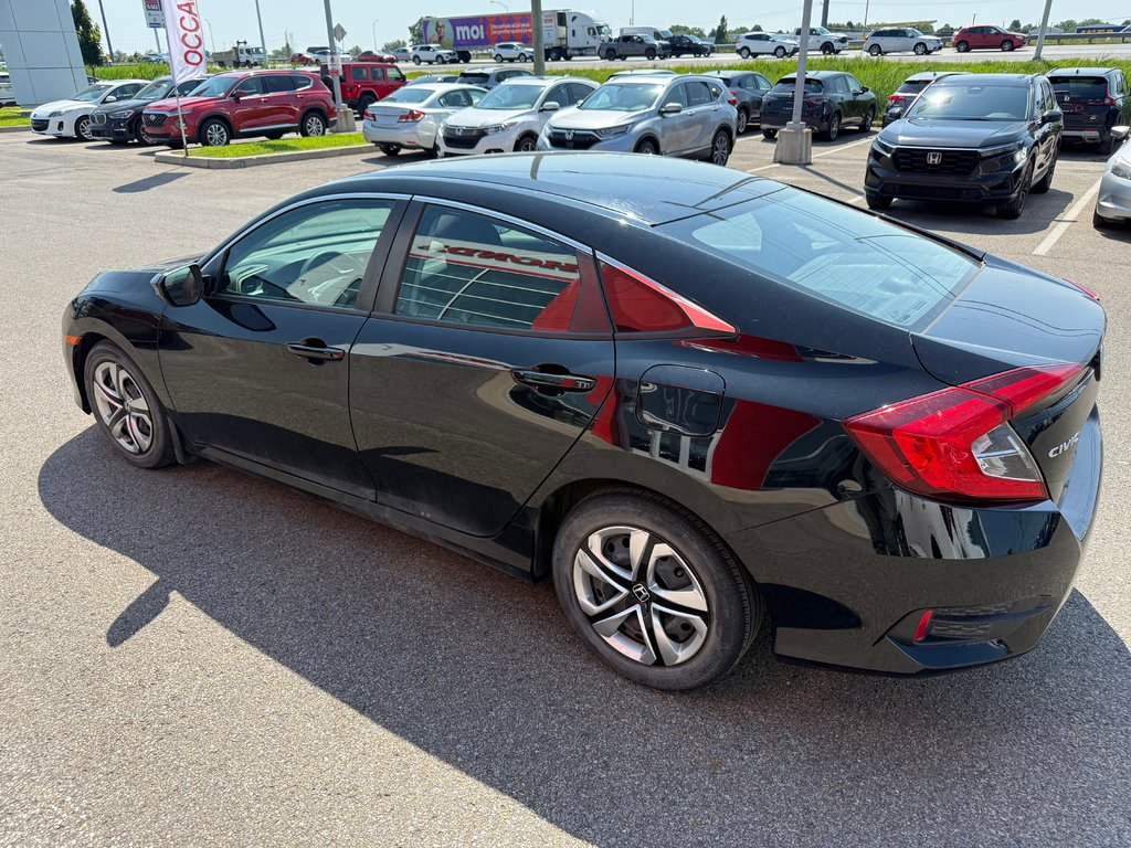Honda Civic Sedan LX/BAS KILOMÉTRAGES 2018 à Lachenaie, Québec - 3 - w1024h768px