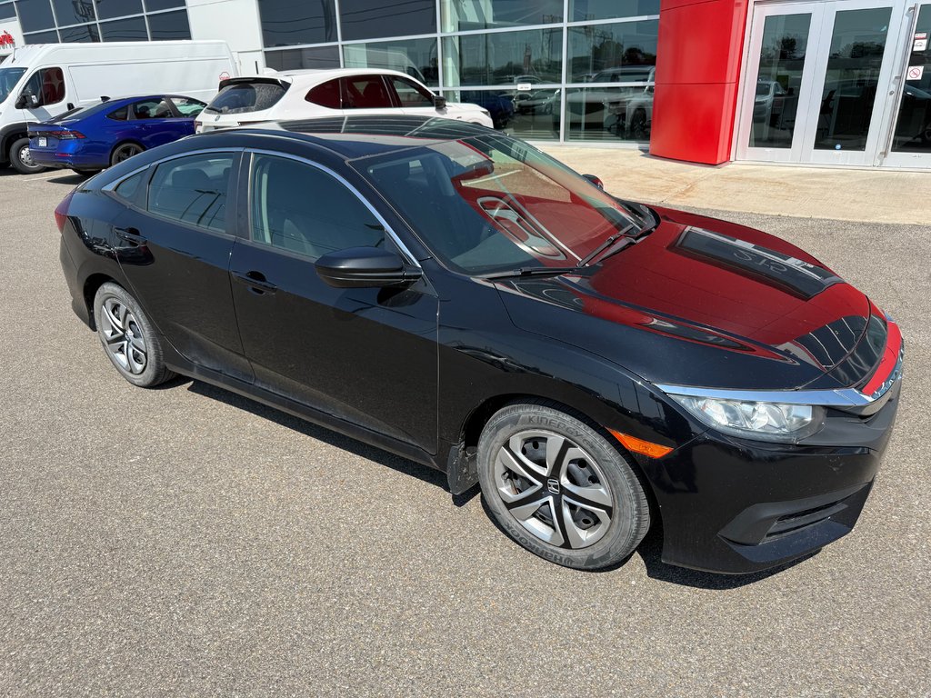 Honda Civic Sedan LX/BAS KILOMÉTRAGES 2018 à Lachenaie, Québec - 7 - w1024h768px