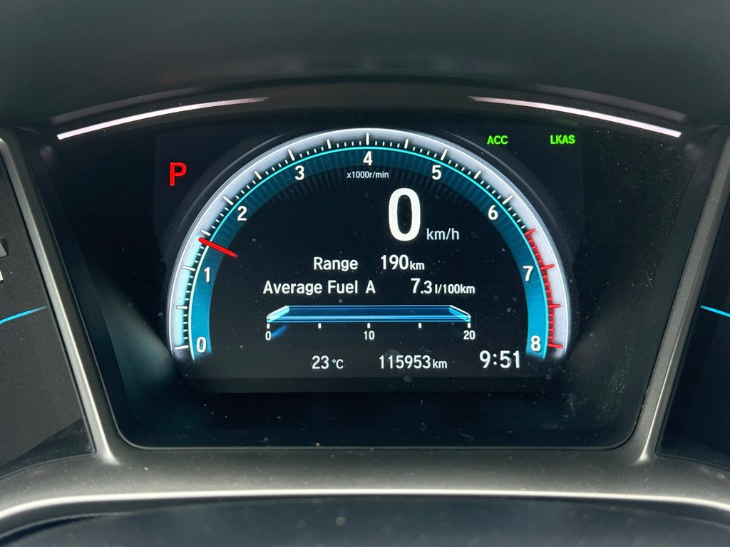 Honda Civic Sedan Touring 2018 à Montréal, Québec - 2 - w1024h768px