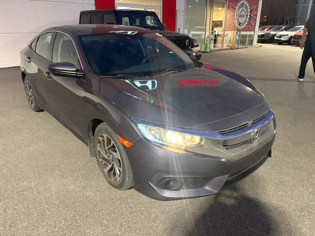 Honda Civic Sedan SE 2018 à Montréal, Québec - 2 - w1024h768px
