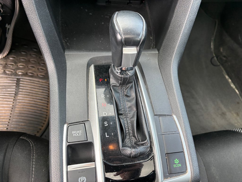 2019 Honda Civic Sedan EX in Montreal, Quebec - 13 - w1024h768px