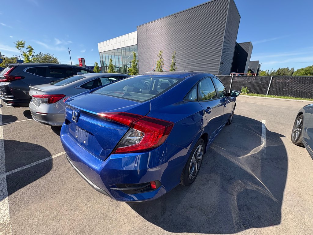 2019 Honda Civic Sedan LX  51 000 km JAMAIS ACCIDENTÉ in Montreal, Quebec - 3 - w1024h768px