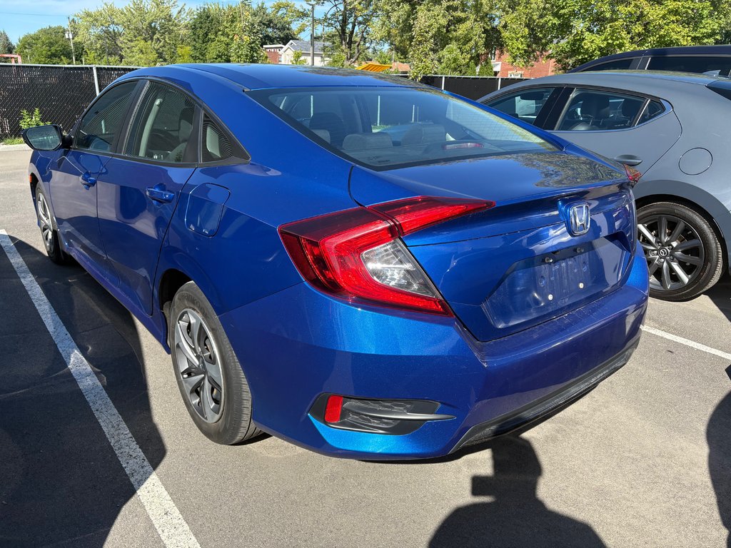 2019 Honda Civic Sedan LX  51 000 km JAMAIS ACCIDENTÉ in Montreal, Quebec - 2 - w1024h768px