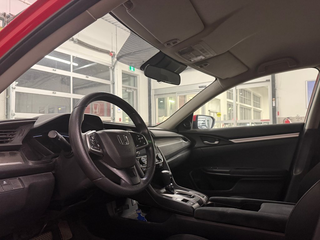 2019 Honda Civic Sedan LX in Montreal, Quebec - 10 - w1024h768px