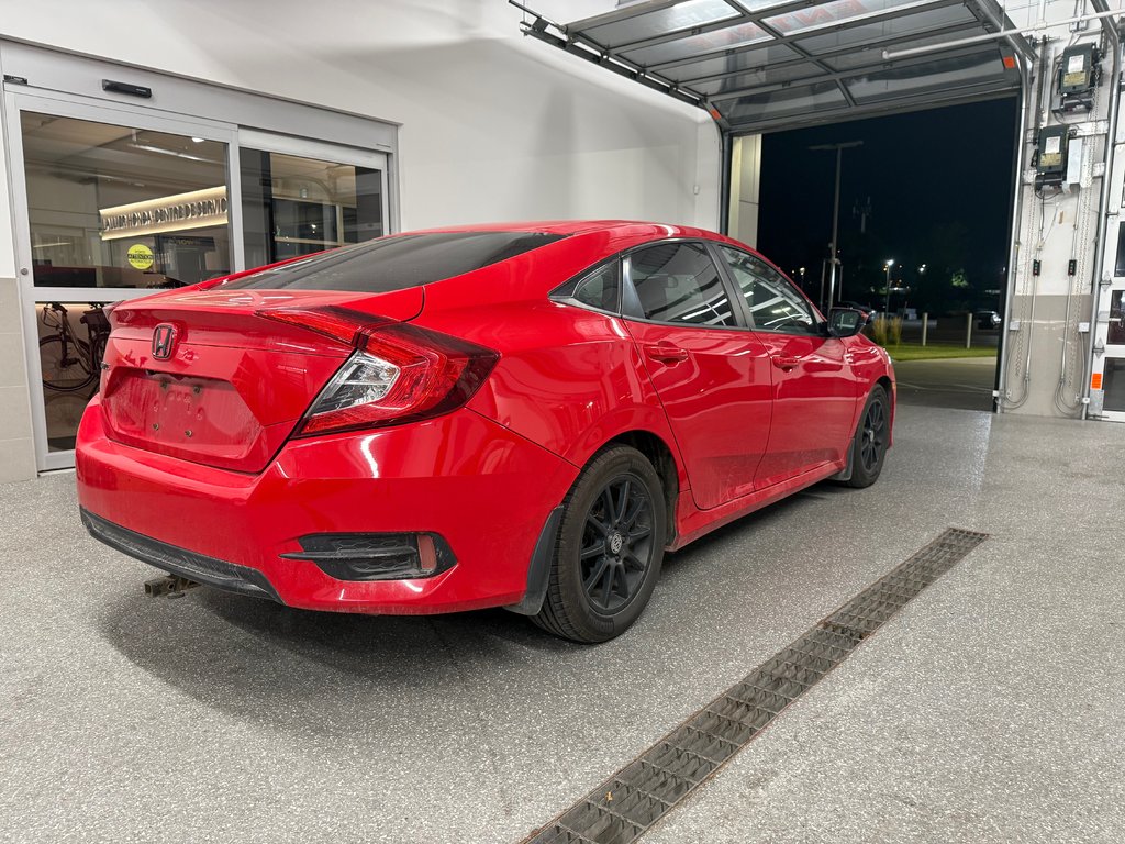 2019 Honda Civic Sedan LX in Montreal, Quebec - 4 - w1024h768px