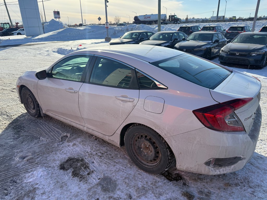 Honda Civic Sedan LX 2019 à Lachenaie, Québec - 3 - w1024h768px