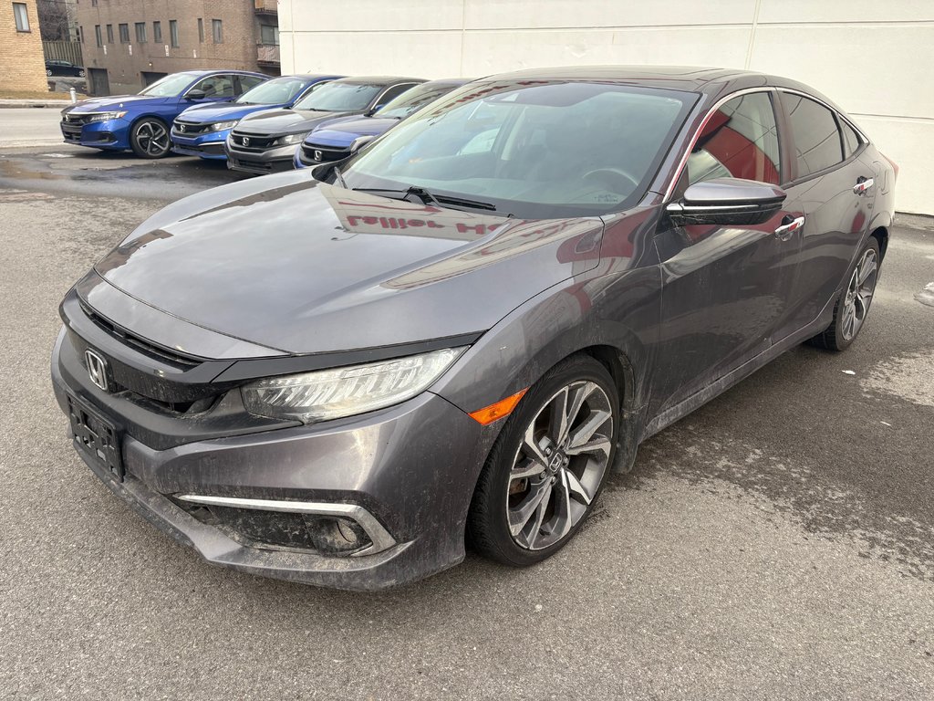 2019 Honda Civic Sedan Touring in Montréal, Quebec - 1 - w1024h768px