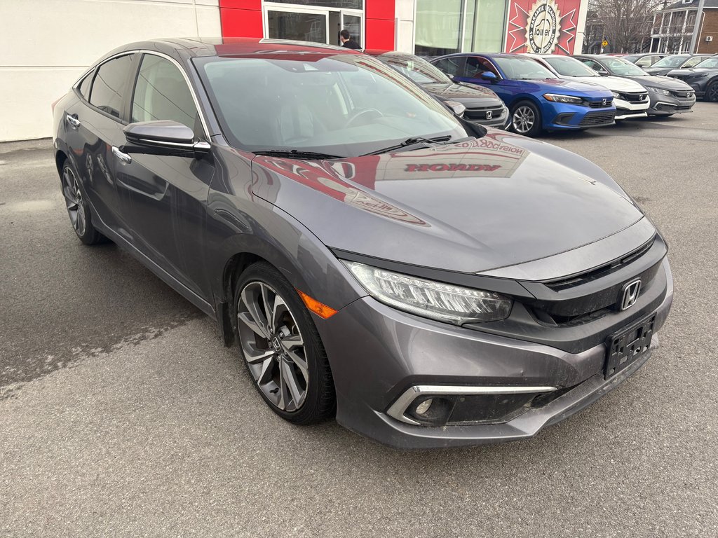 2019 Honda Civic Sedan Touring in Montréal, Quebec - 2 - w1024h768px