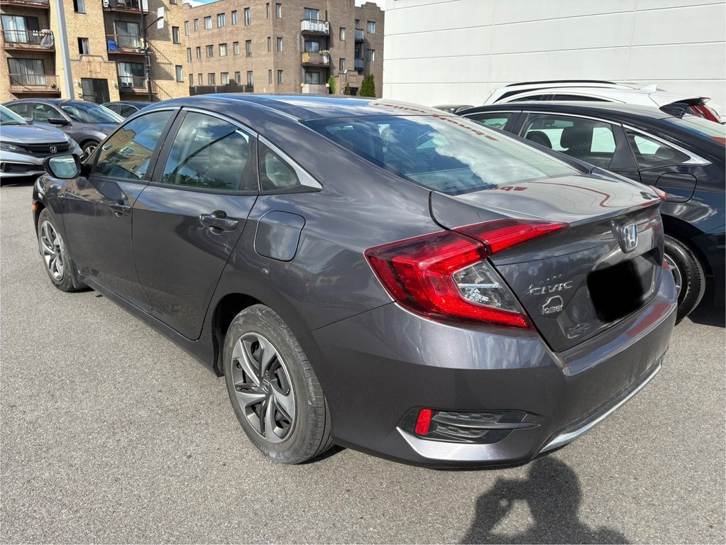 2019 Honda Civic Sedan LX in Montréal, Quebec - 4 - w1024h768px