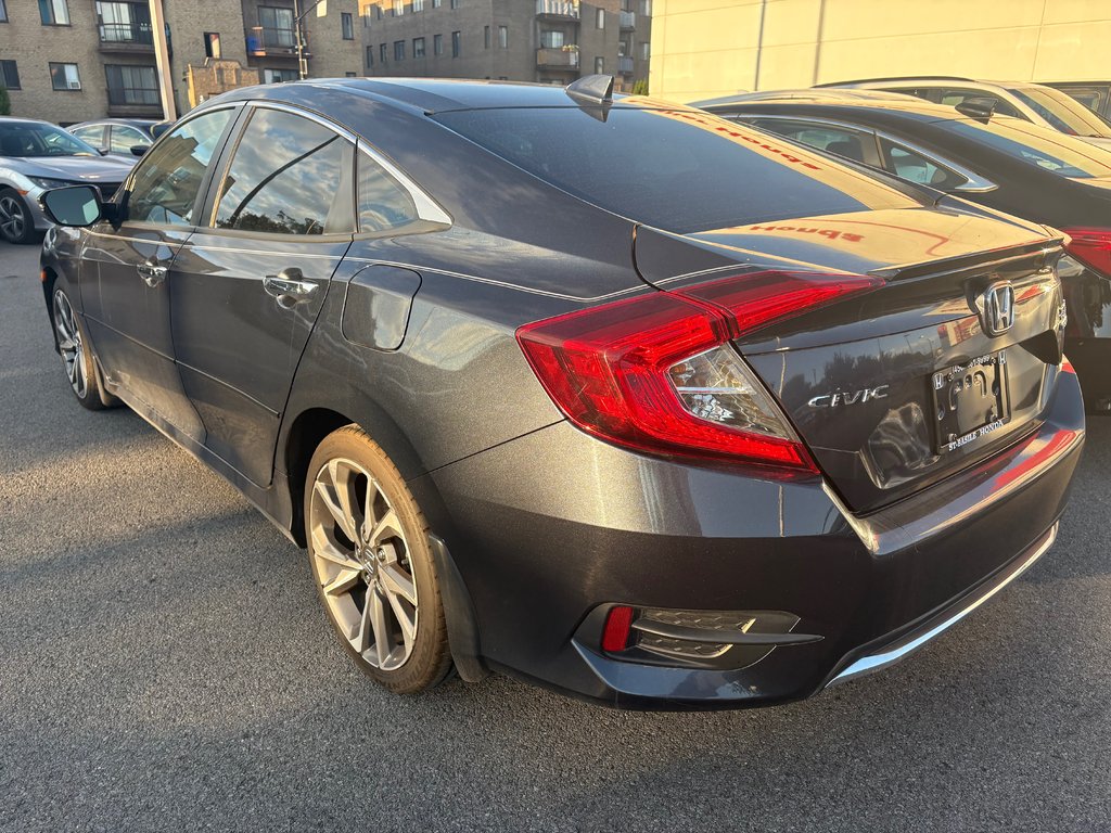 2019 Honda Civic Sedan Touring in Montréal, Quebec - 4 - w1024h768px