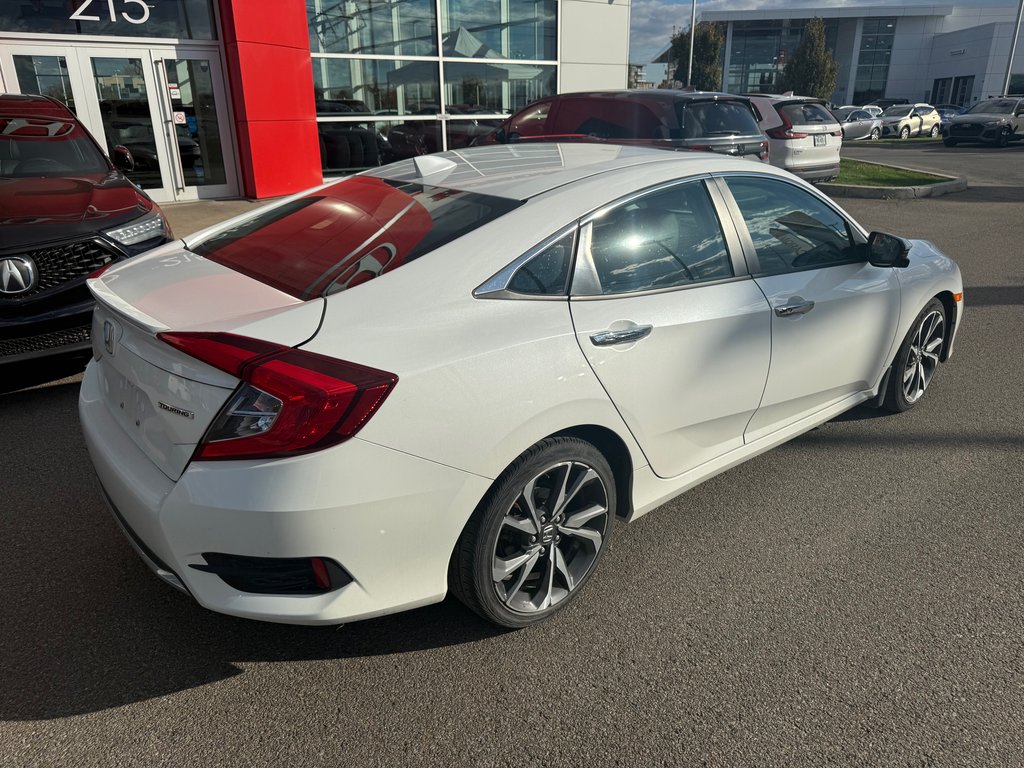 Honda Civic Sedan Touring/UN PROPRIÉTAIRE 2019 à Lachenaie, Québec - 4 - w1024h768px