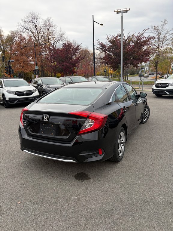 2019 Honda Civic Sedan LX in Montréal, Quebec - 3 - w1024h768px