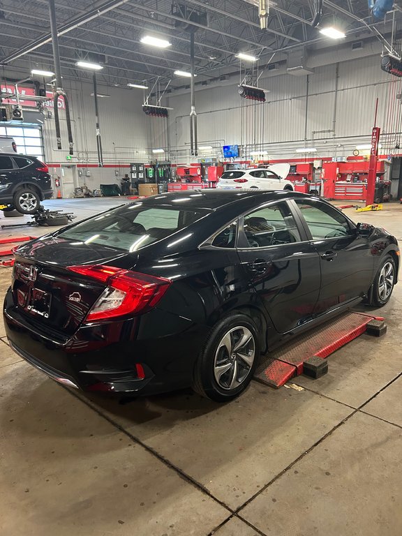 Civic Sedan LX 2020 à Lachenaie, Québec - 3 - w1024h768px