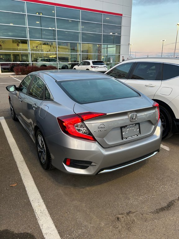 Civic Sedan LX 2020 à Montréal, Québec - 2 - w1024h768px