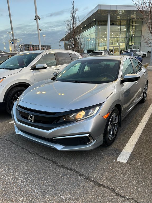 Civic Sedan LX 2020 à Montréal, Québec - 1 - w1024h768px