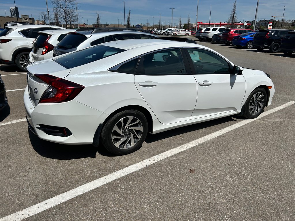Honda Civic Sedan EX 2020 à Lachenaie, Québec - 2 - w1024h768px