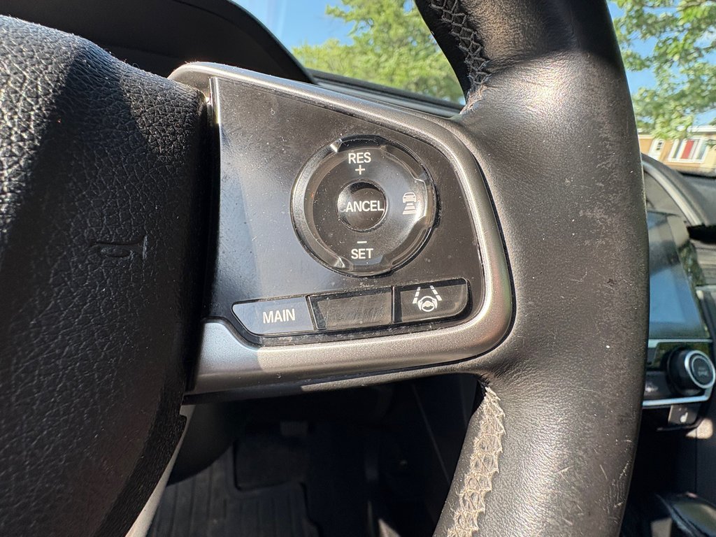 2020 Honda Civic Sedan Touring excellente condition in Montreal, Quebec - 8 - w1024h768px