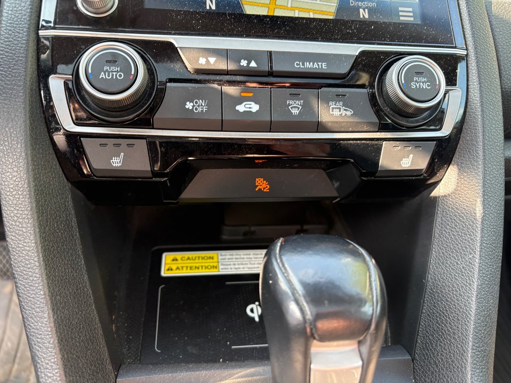 2020 Honda Civic Sedan Touring excellente condition in Montreal, Quebec - 10 - w1024h768px