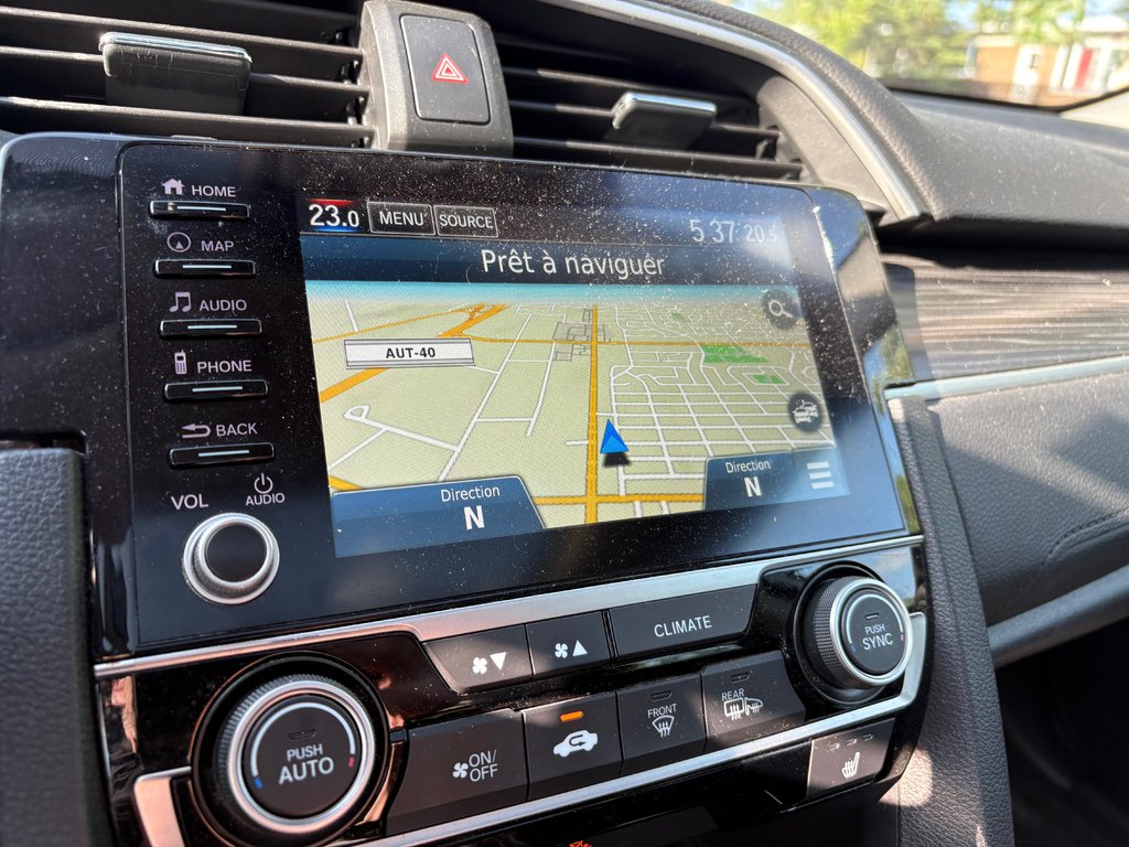 2020 Honda Civic Sedan Touring excellente condition in Montreal, Quebec - 9 - w1024h768px