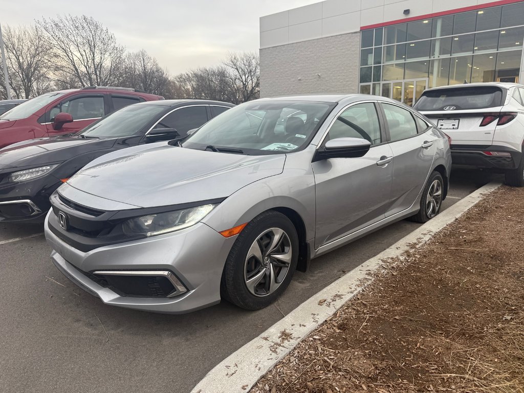 2020 Honda Civic Sedan LX in Montreal, Quebec - 1 - w1024h768px