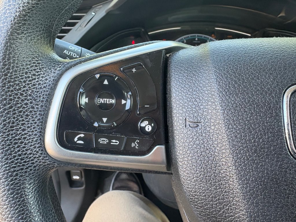 Honda Civic Sedan LX JAMAIS ACCIDENTÉ RETOUR DE LOCATION 2021 à , Québec - 5 - w1024h768px