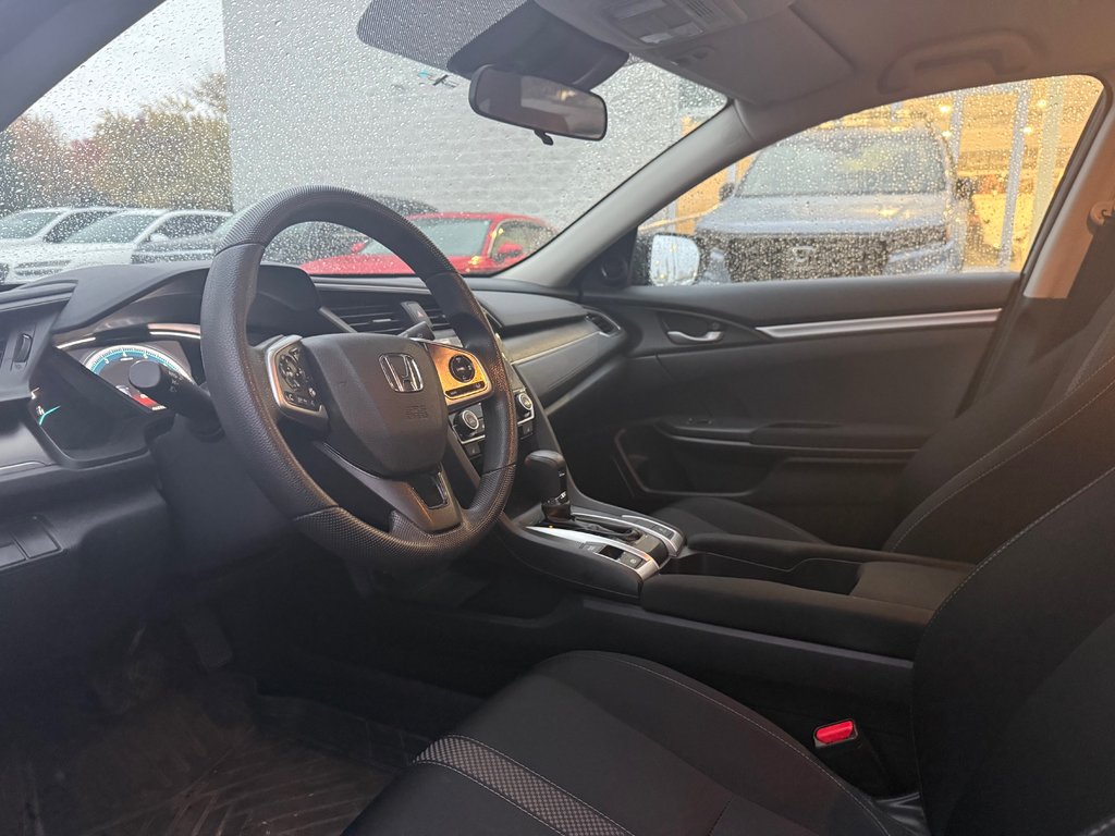 2021 Honda Civic Sedan LX in Montreal, Quebec - 10 - w1024h768px