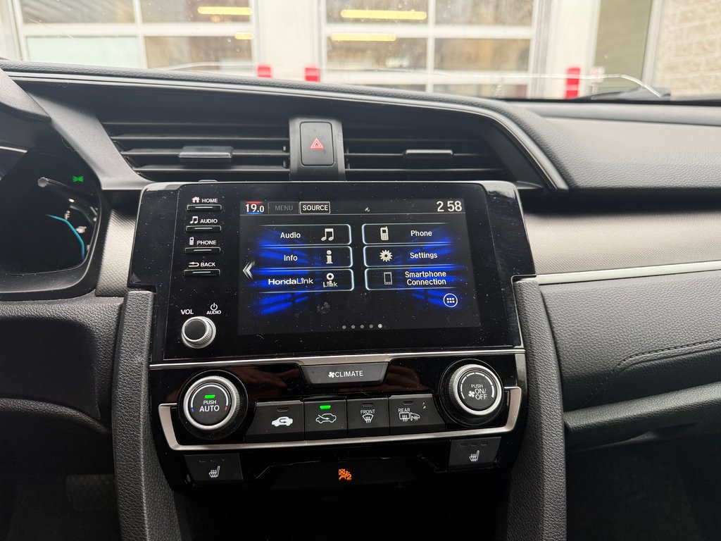 Honda Civic Sedan LX 2021 à , Québec - 9 - w1024h768px