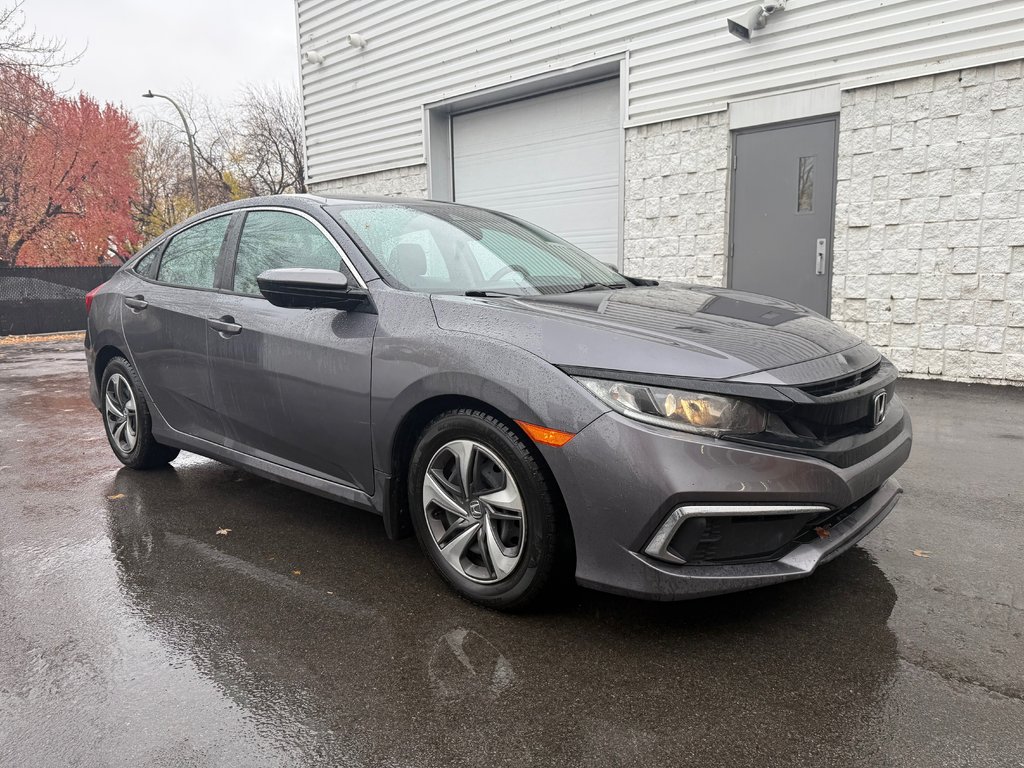 Honda Civic Sedan LX 2021 à , Québec - 3 - w1024h768px