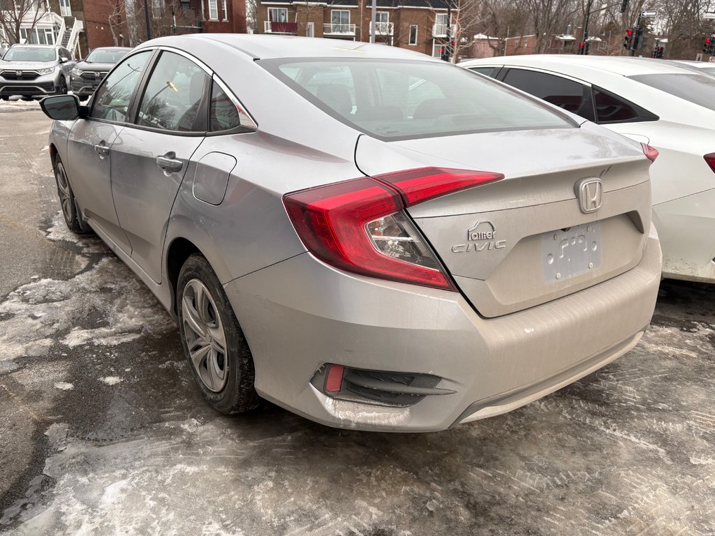 2021 Honda Civic Sedan LX in Montréal, Quebec - 4 - w1024h768px