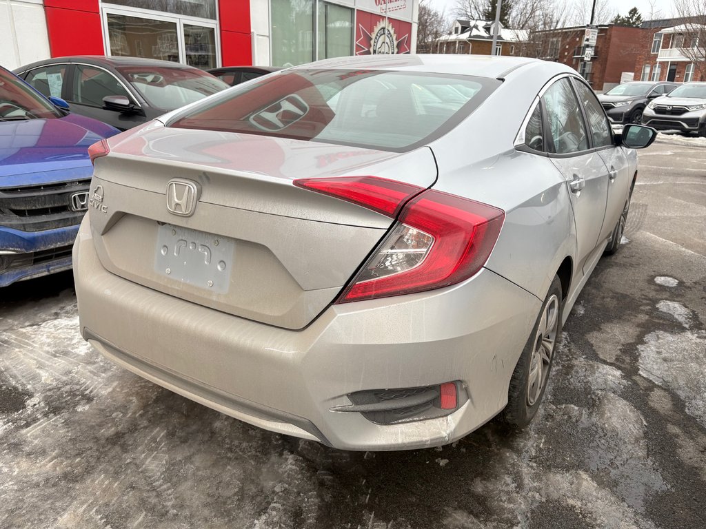 2021 Honda Civic Sedan LX in Montréal, Quebec - 3 - w1024h768px