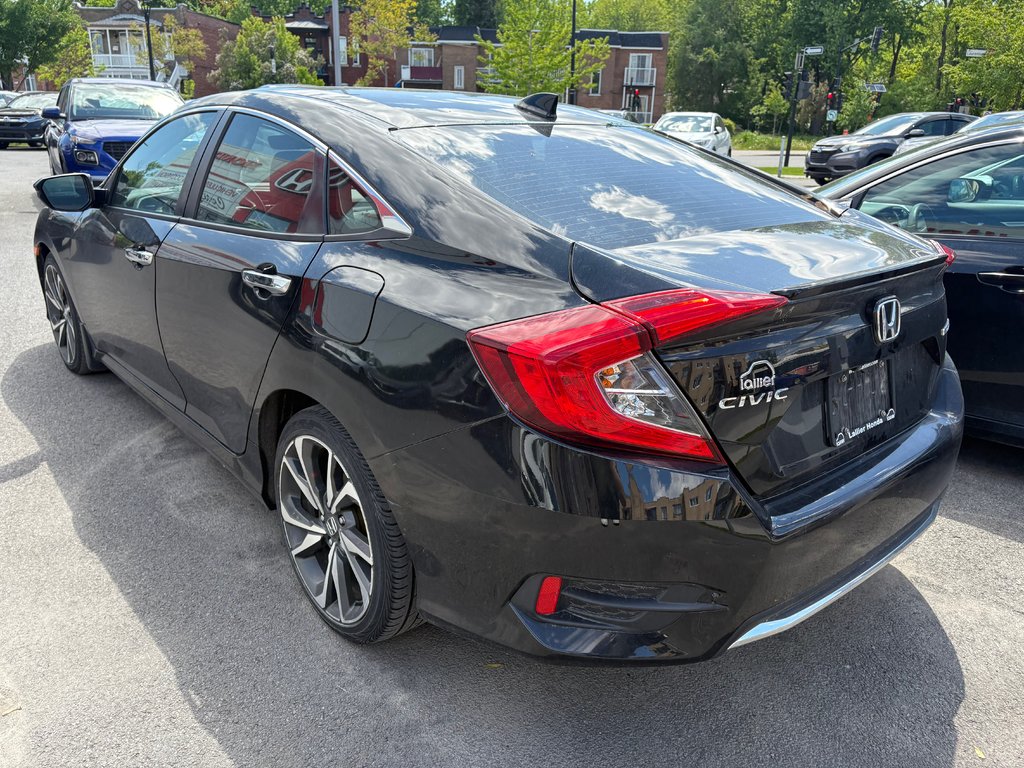 2021 Honda Civic Sedan Touring in Montréal, Quebec - 4 - w1024h768px