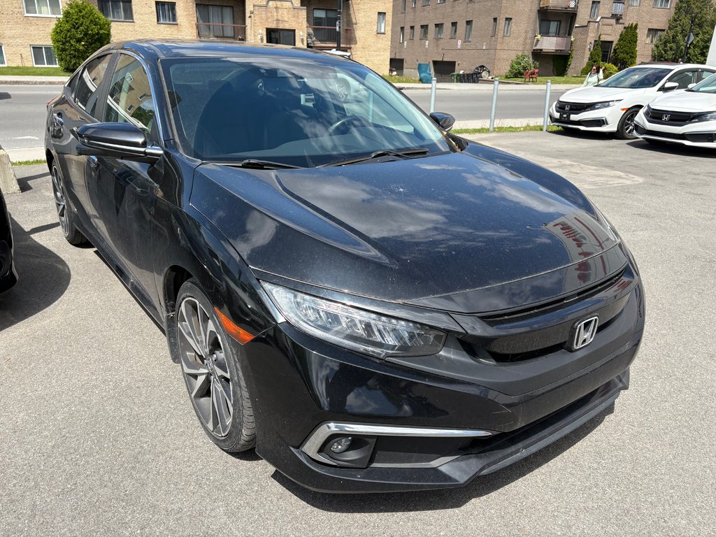 2021 Honda Civic Sedan Touring in Montréal, Quebec - 2 - w1024h768px