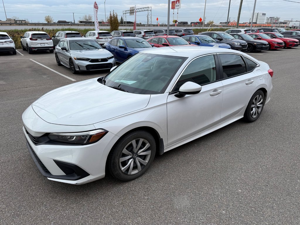 2022 Honda Civic Sedan LX in Lachenaie, Quebec - 1 - w1024h768px