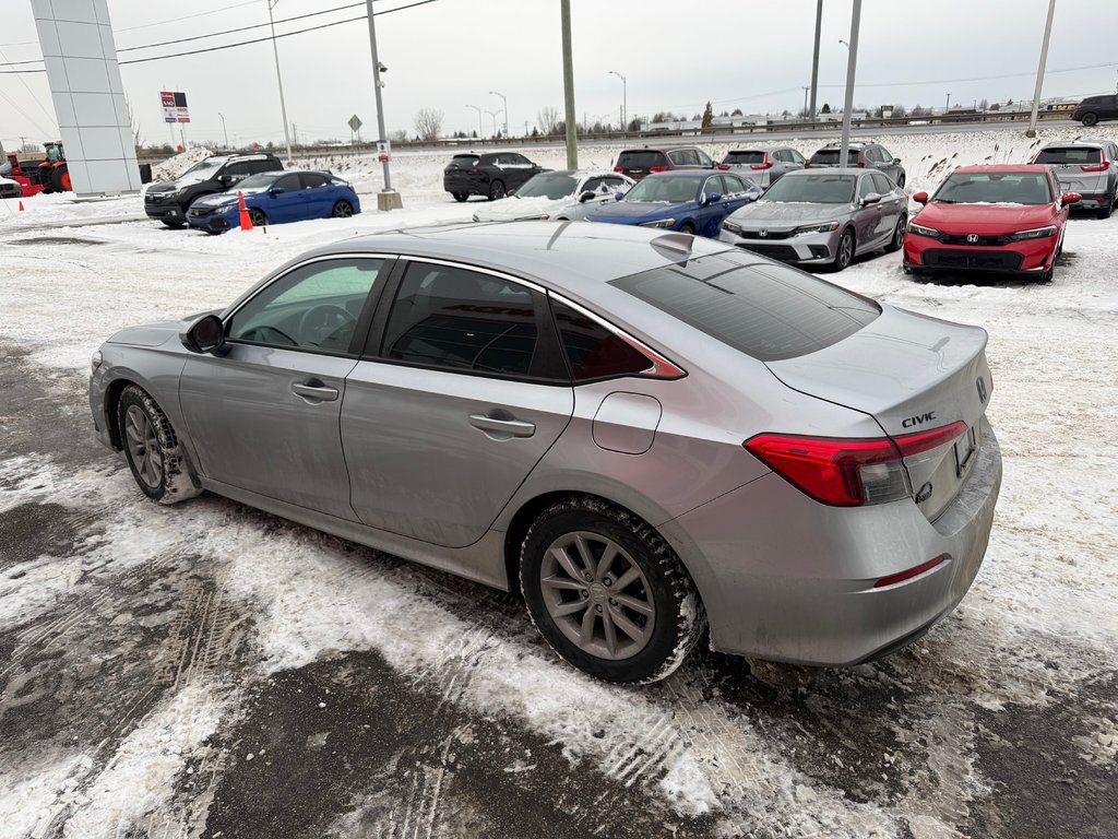 2022 Honda Civic Sedan EX in Lachenaie, Quebec - 3 - w1024h768px