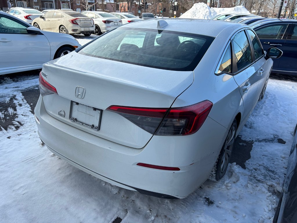 2022 Honda Civic Sedan LX in Montréal, Quebec - 3 - w1024h768px
