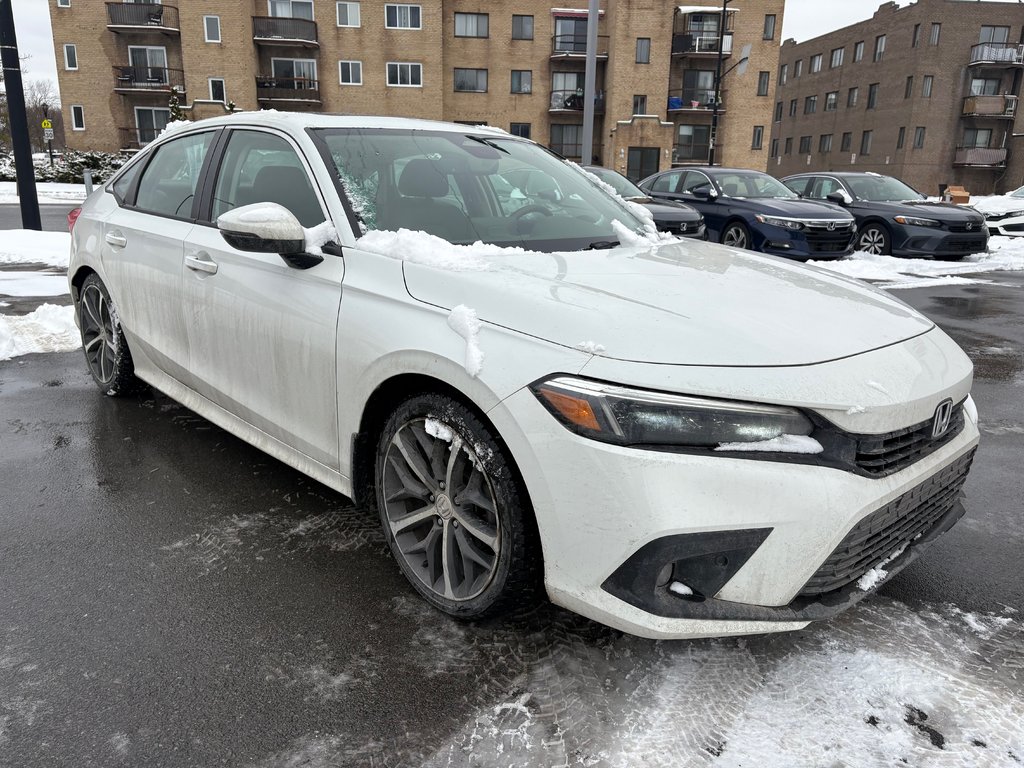 2022 Honda Civic Sedan Touring in Montréal, Quebec - 2 - w1024h768px
