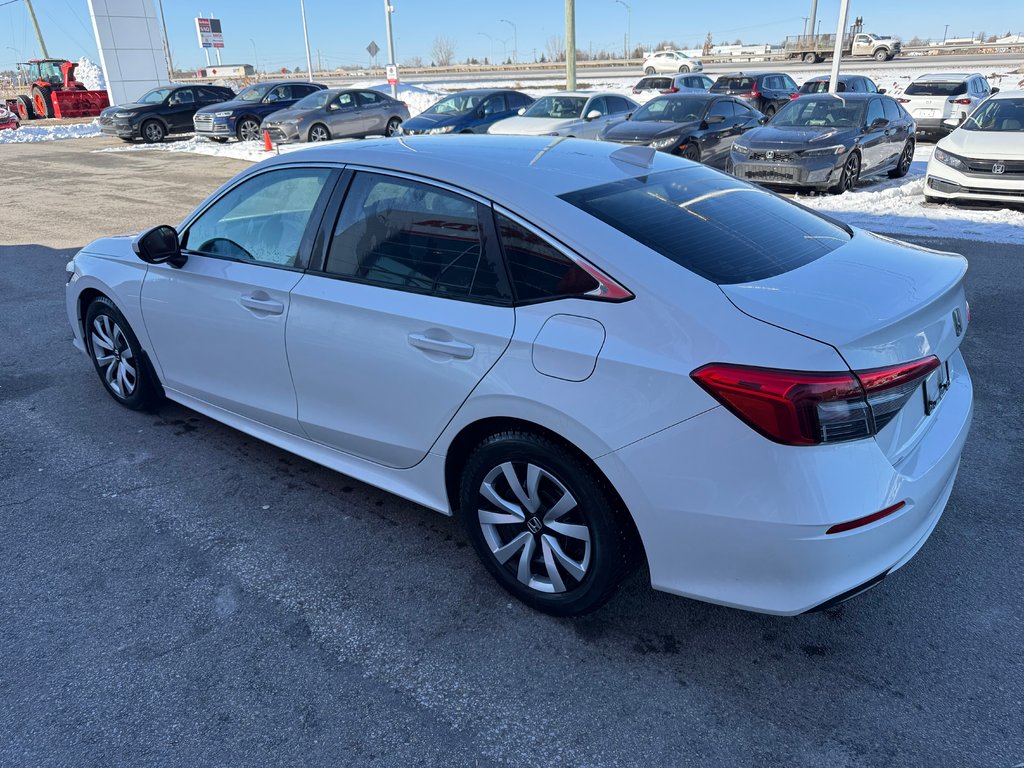 2022 Honda Civic Sedan LX in Lachenaie, Quebec - 2 - w1024h768px