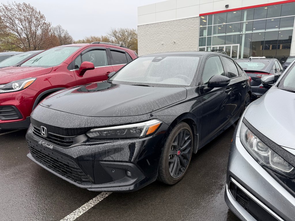 2022 Honda Civic Sedan Touring in Montreal, Quebec - 1 - w1024h768px