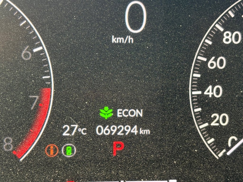Honda Civic Sedan Sport 2022 à Montréal, Québec - 5 - w1024h768px