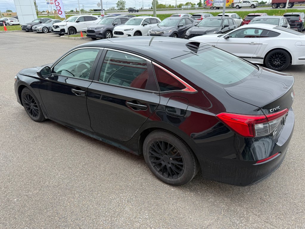 2022 Honda Civic Sedan LX in Lachenaie, Quebec - 3 - w1024h768px