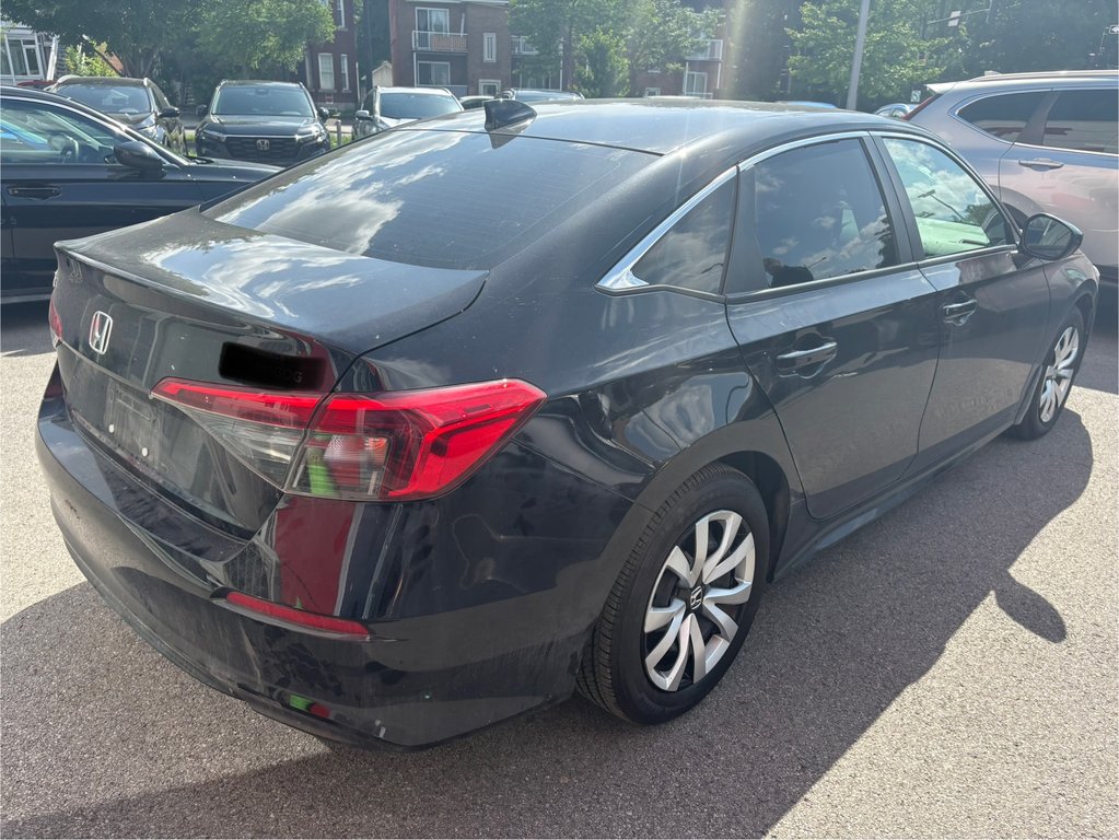 2022 Honda Civic Sedan LX in Montréal, Quebec - 3 - w1024h768px