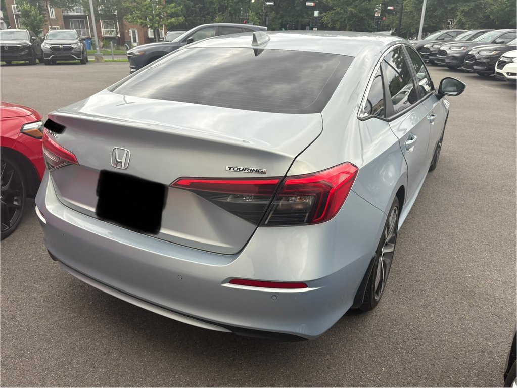 2022 Honda Civic Sedan Touring in Montréal, Quebec - 3 - w1024h768px
