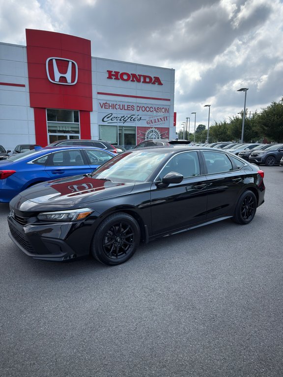 2022 Honda Civic Sedan LX in Montréal, Quebec - 1 - w1024h768px