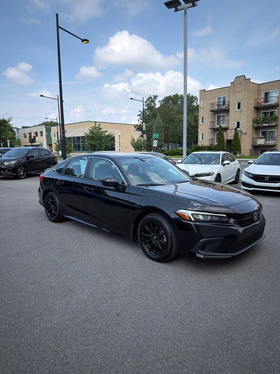 2022 Honda Civic Sedan LX in Montréal, Quebec - 4 - w1024h768px