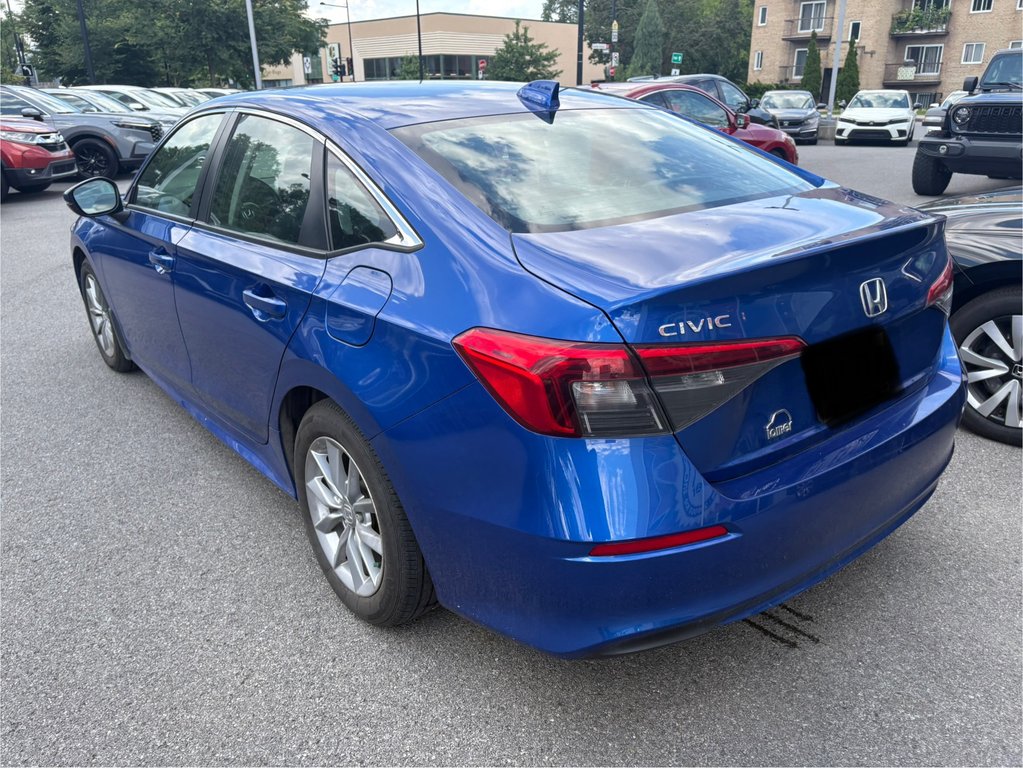 2022 Honda Civic Sedan EX in Montréal, Quebec - 4 - w1024h768px