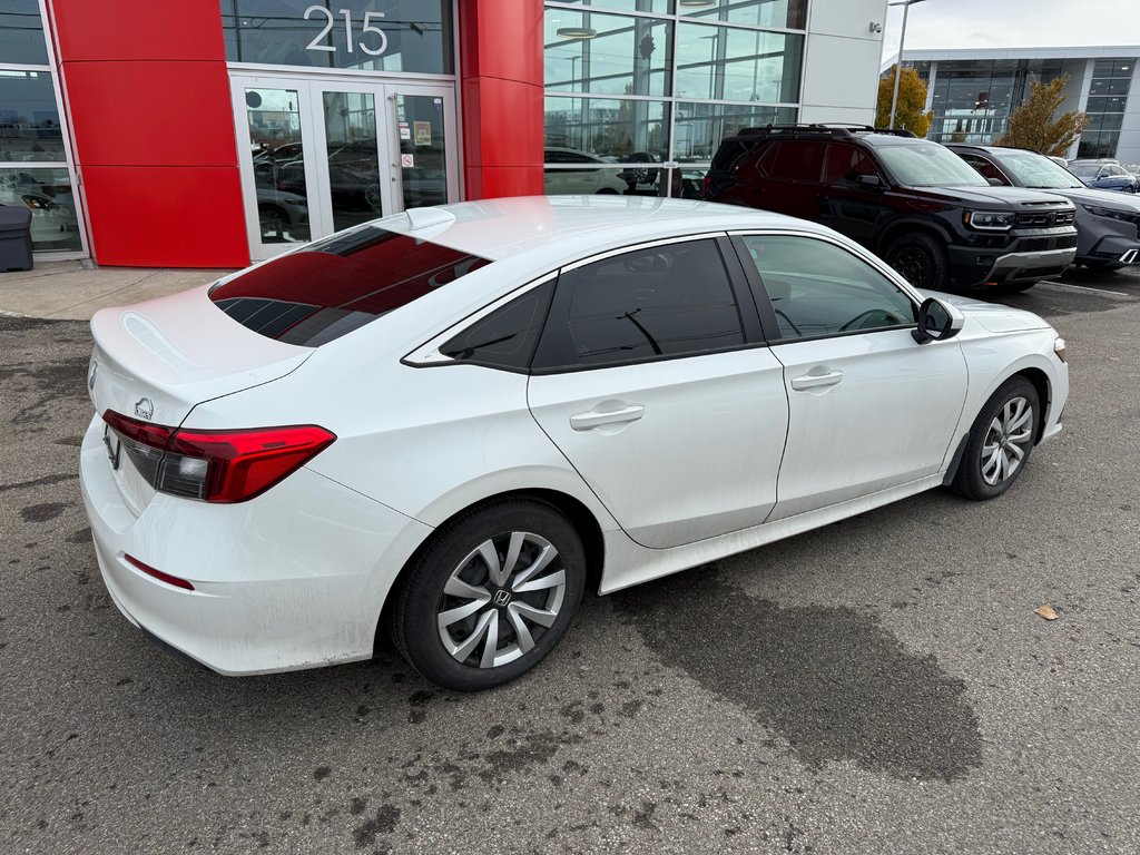 Honda Civic Sedan  2023 à Lachenaie, Québec - 4 - w1024h768px