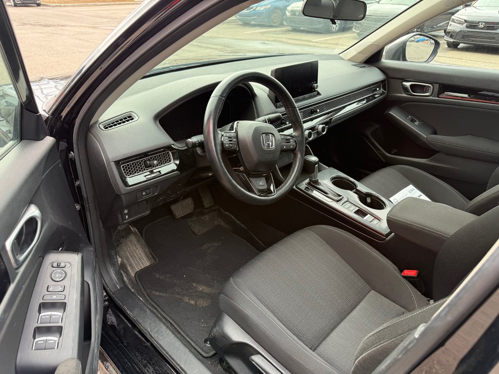 2023 Honda Civic Sedan EX in Lachenaie, Quebec - 11 - w1024h768px