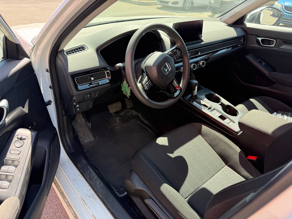 Honda Civic Sedan LX 2023 à Lachenaie, Québec - 11 - w1024h768px