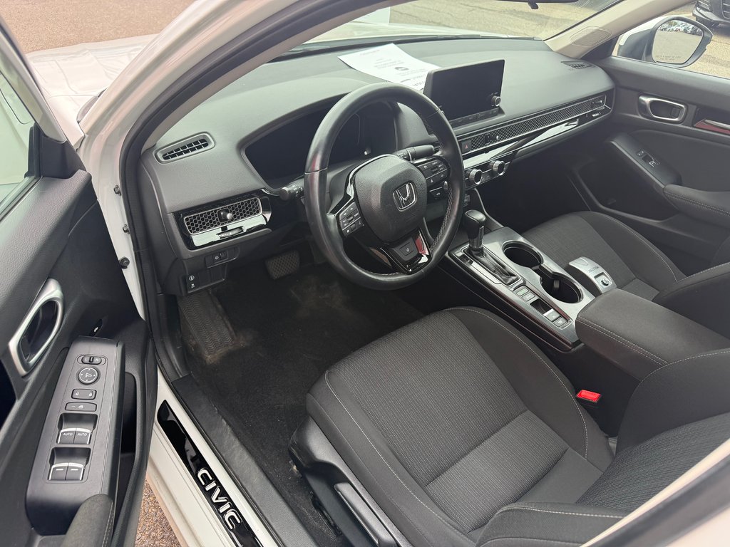 2023 Honda Civic Sedan EX/ UN PROPRIÉTAIRE in Lachenaie, Quebec - 10 - w1024h768px