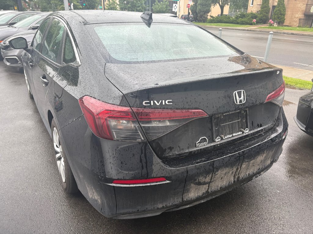 2025 Honda Civic Sedan LX in Montréal, Quebec - 4 - w1024h768px